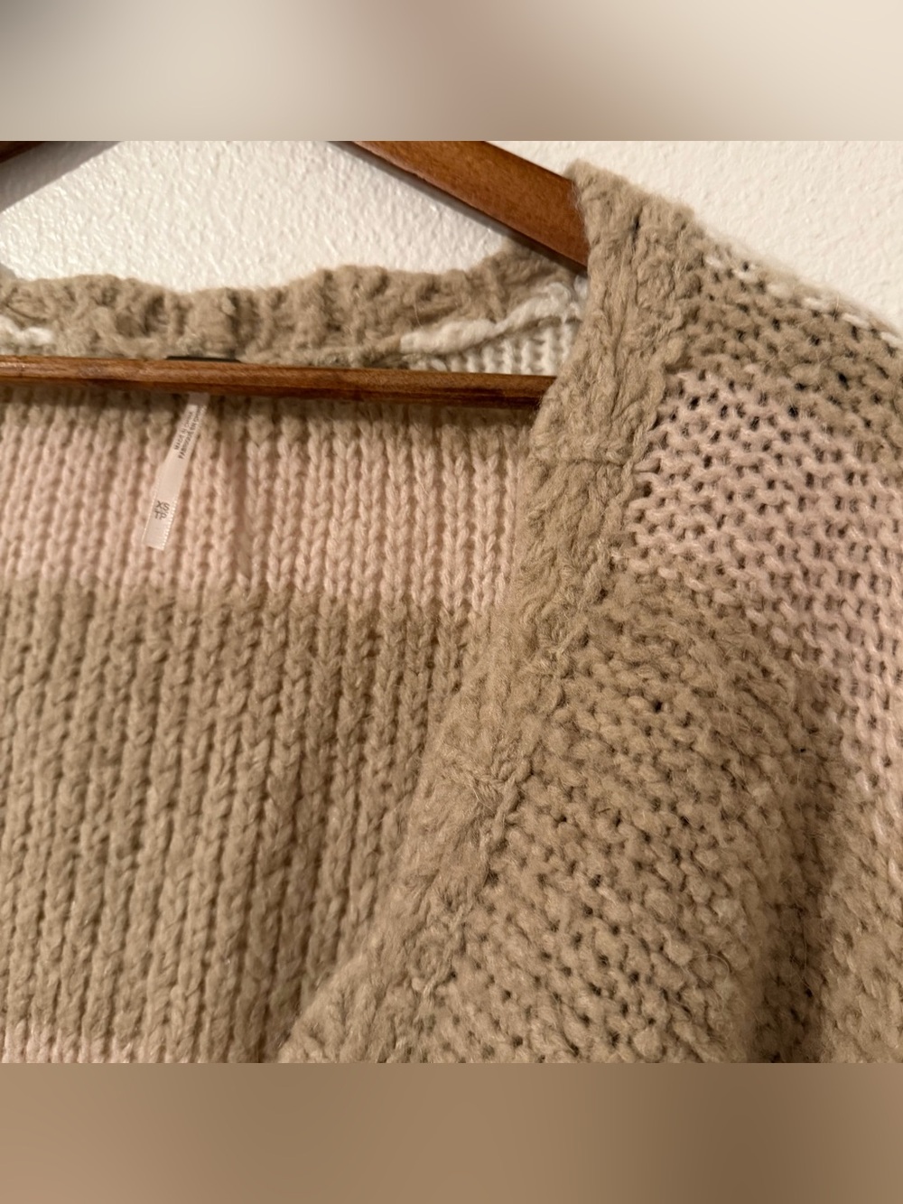 Free People Size XS Tan Cream Baby Pink Knit Striped Oversized Cardigan Sweater - Picture 5 of 10